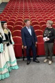 Денис Свиридов оказал поддержку артистам Урая Денис Свиридов оказал поддержку артистам Урая