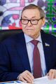 Еремей Айпин помогает избирателям города Нефтеюганска решать актуальные вопросы Еремей Айпин помогает избирателям города Нефтеюганска решать актуальные вопросы